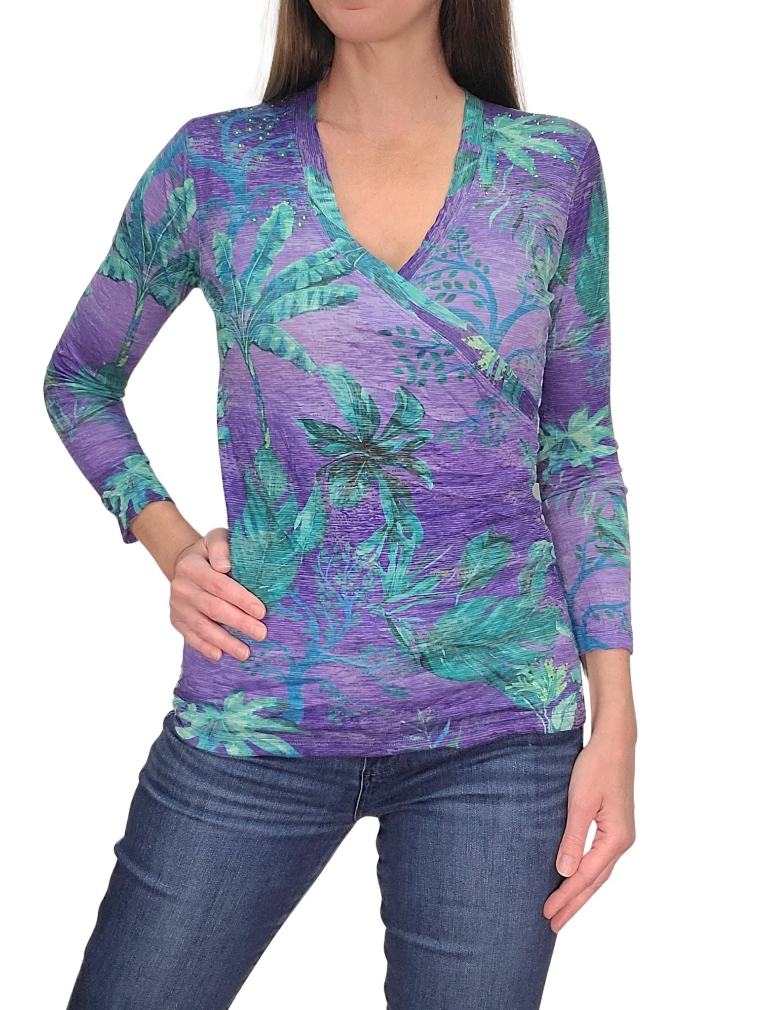 크러쉬드 3/4 잉여 메트릭 V넥